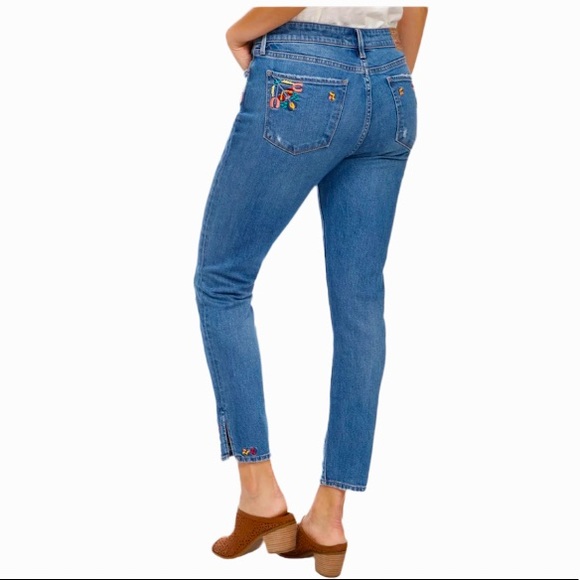 Lucky Brand Vintage Ava Embroidered Distressed Jeans - 4/27 - Picture 15 of 16